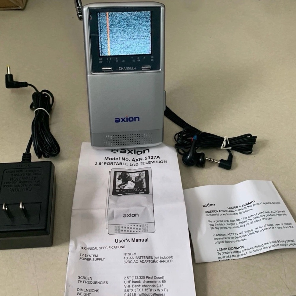 Axion 2.5” TFT Handheld LCD Color TV Portable Television WORKS